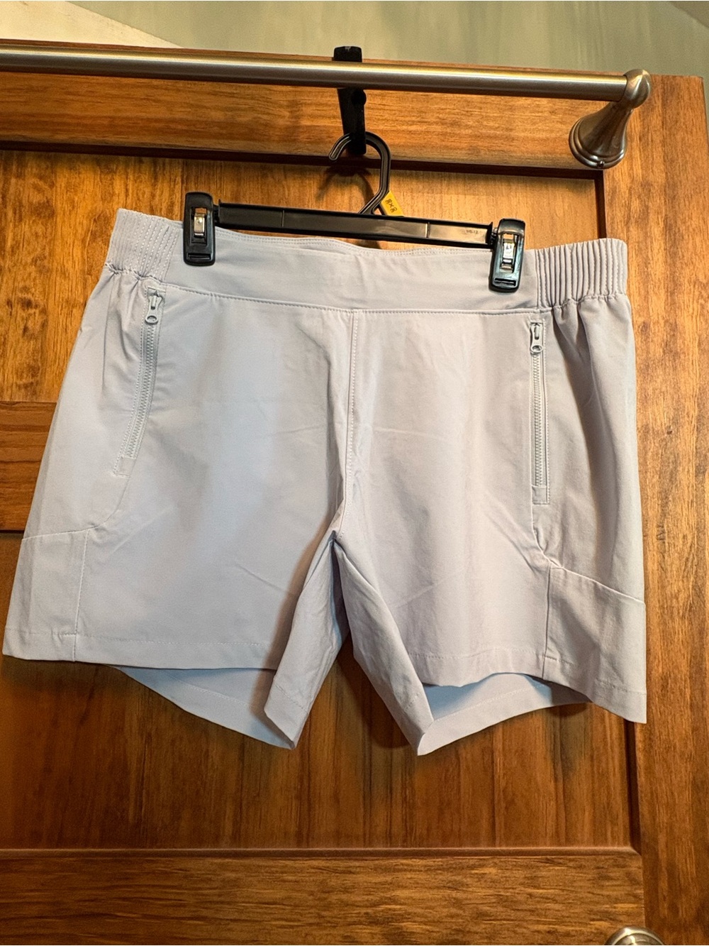 Columbia Women's Athletic Shorts - Light Grayish blue